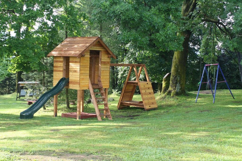 Stronie ŚląskieDom Na Klonowym Wzgorzu住宿加早餐旅馆 外观 照片